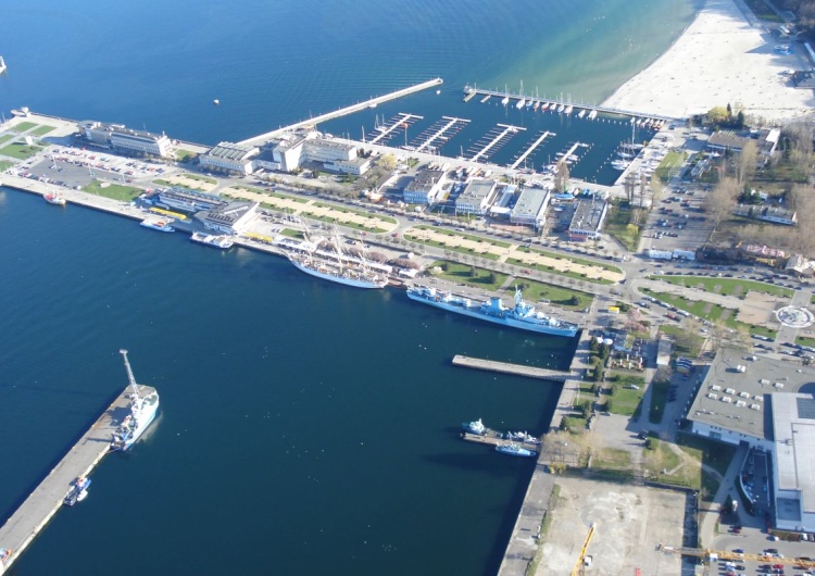 Port Gdynia Polskie porty w tym roku ze spadkami. Powodem brak inwestycji