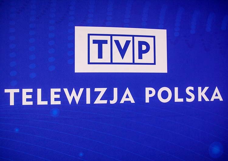 Logo TVP Dyrektor w TVP zatrudnił swoją partnerkę, ale twierdzi, że byłą