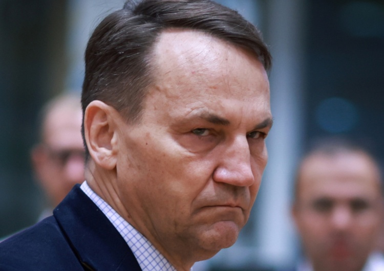 Radosław Sikorski Trudno się rozstać z pałką antysemityzmu