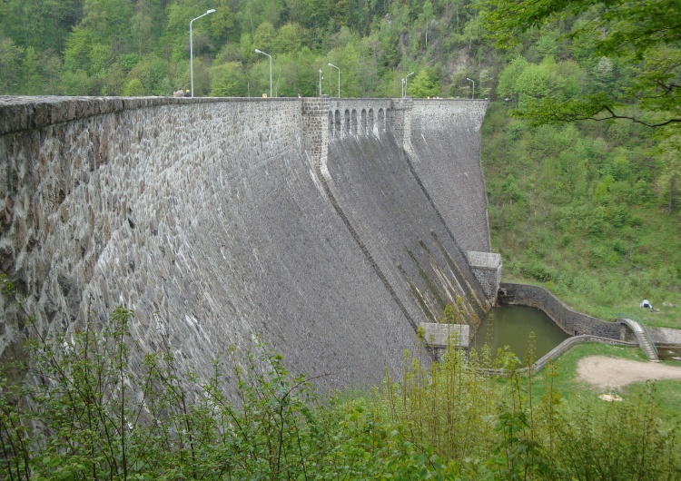 Zagórze Śląskie - zapora wodna Awaria tamy na Jeziorze Bystrzyckim