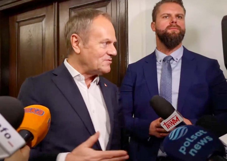 Donald Tusk pytany przez dziennikarzy Nikt go w Brukseli nie ogra? Zadał Tuskowi niewygodne pytanie [WIDEO]