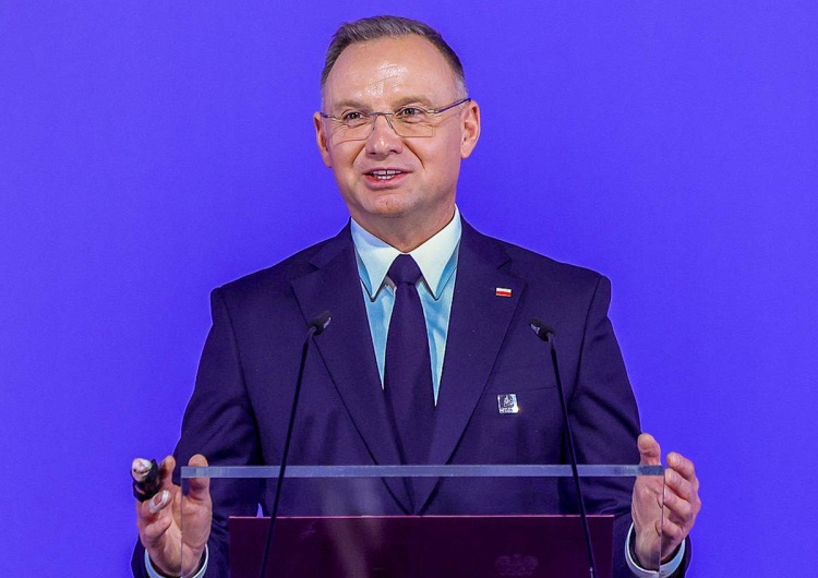 Prezydent Andrzej Duda Andrzej Duda powoła nowego prezesa TK. Media podały nazwisko