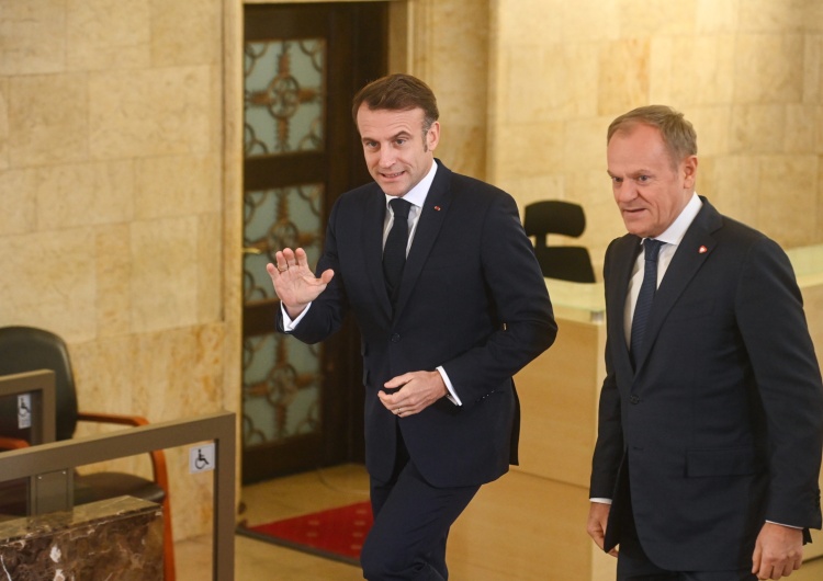 Emmanuel Macron i Donald Tusk  Emmanuel Macron przyleciał do Warszawy