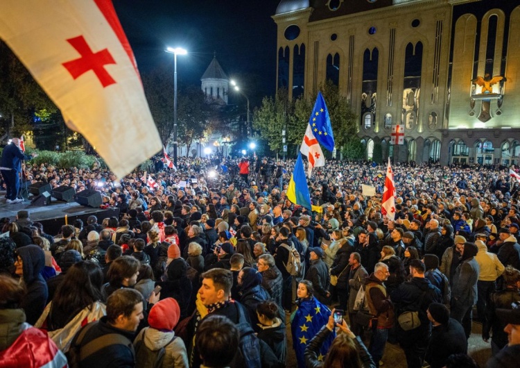 protesty w Tbilisi Gruzja w chaosie. Opozycja: 