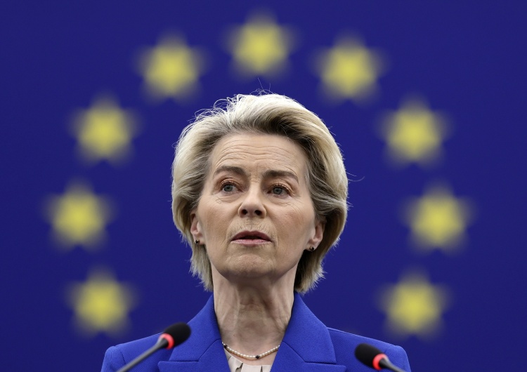 Przewodnicząca Komisji Europejskiej Ursula von der Leyen Komisja Europejska już popiera pushbacki na granicy polsko-białoruskiej