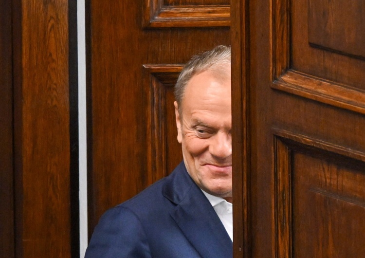 Donald Tusk Samuel Pereira: Jak Tusk z Hołownią zgwałcili trójpodział władzy