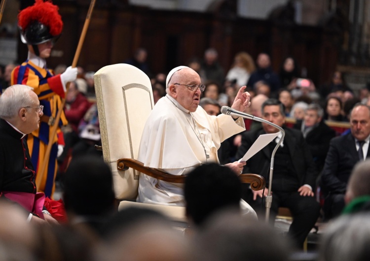 Papież Franciszek Franciszek w Kurii Rzymskiej prosi o dobre mówienie o innych i komentuje niewpuszczenie kard. Pizzaballi do Gazy