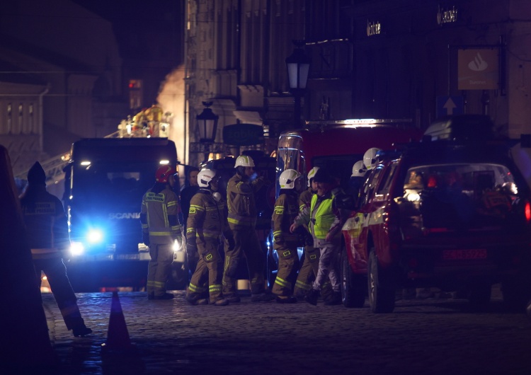 Cieszyn. Akcja ratownicza po zawaleniu się kamienicy Cieszyn: Zakończono akcję ratowniczą w zawalonej kamienicy. Tragiczne informacje