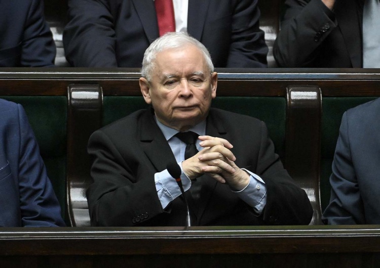 Jarosław Kaczyński Pieniądze dla PiS. Jarosław Kaczyński zabrał głos