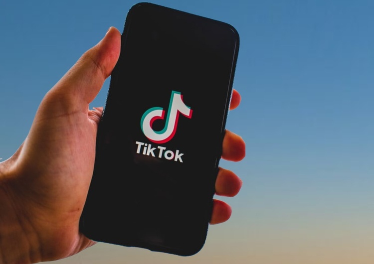 TikTok, zdjęcie podglądowe Niespodziewany zwrot ws. zakazu TikToka w USA. Głos zabrał doradca Trumpa