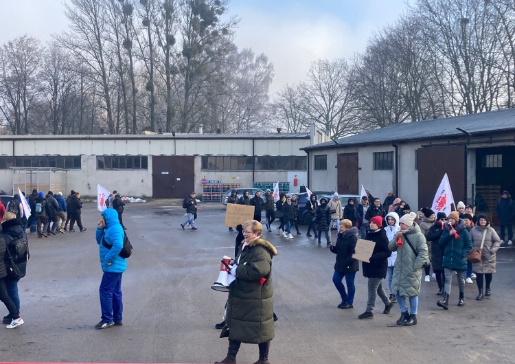  Strajk Solidarności w Nidzicy. Pracownicy GHG walczą o wyższe wynagrodzenia