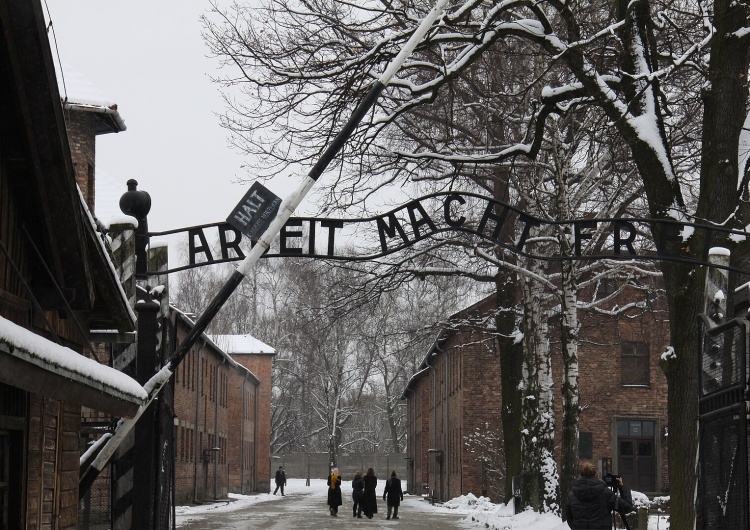 KL Auschwitz-Birkenau Ks. Deselaers: Auschwitz pokazuje najgłębsze dno ludzkiego zła, ale w odpowiedzi możemy znaleźć nadzieję