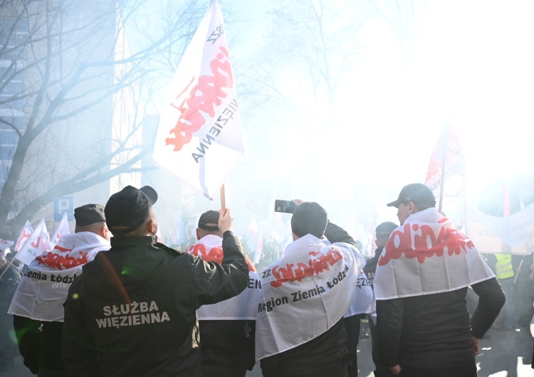 Pikieta Krajowego Sekretariatu Służb Publicznych NSZZ 