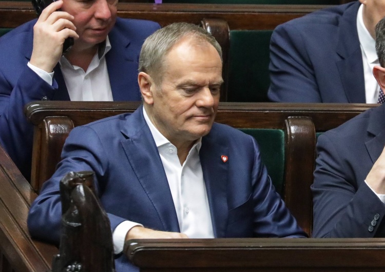 Donald Tusk Zbigniew Kuźmiuk: Kolejny „fikołek” Tuska. Teraz jest przeciwny systemowi ETS, który sam współtworzył