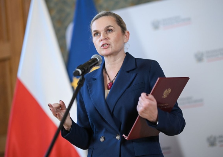 min. Barbara Nowacka Skandaliczna wypowiedź minister to powód do dymisji. PiS zapowiada wotum nieufności