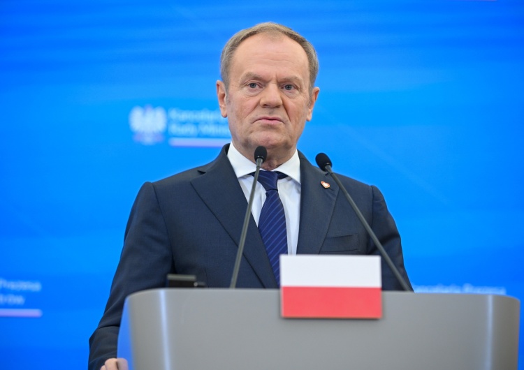 Premier Donald Tusk Zbigniew Kuźmiuk: Kolejna strategiczna dla Polski inwestycja pod topór