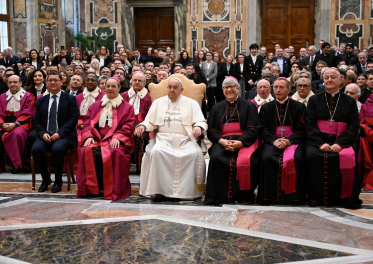 Rozpoczęcie Roku Sądowego Trybunału Roty Rzymskiej Franciszek apeluje do Roty Rzymskiej ws. stwierdzenia nieważności małżeństwa