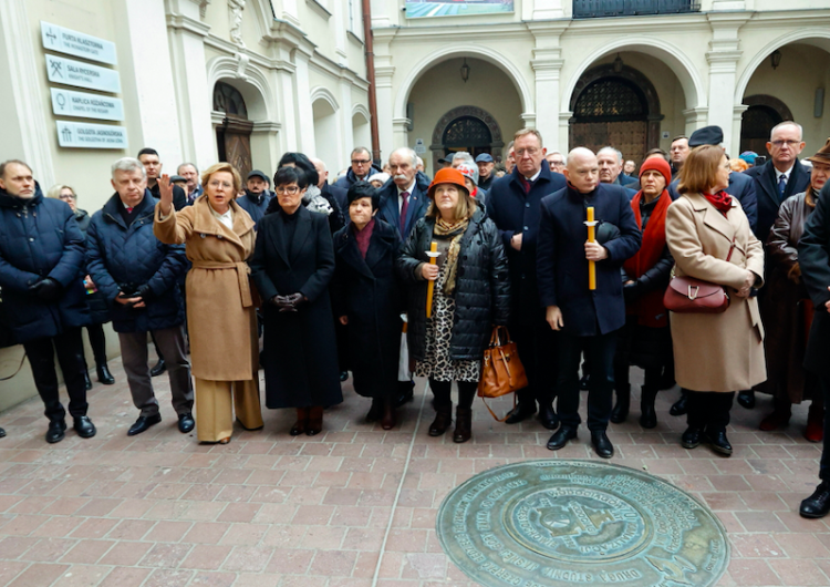 36. Pielgrzymka Parlamentarzystów na Jasną Górę 36. Pielgrzymka Parlamentarzystów na Jasną Górę: Potrzeba dzisiaj wielkiej modlitwy o ludzi sumienia