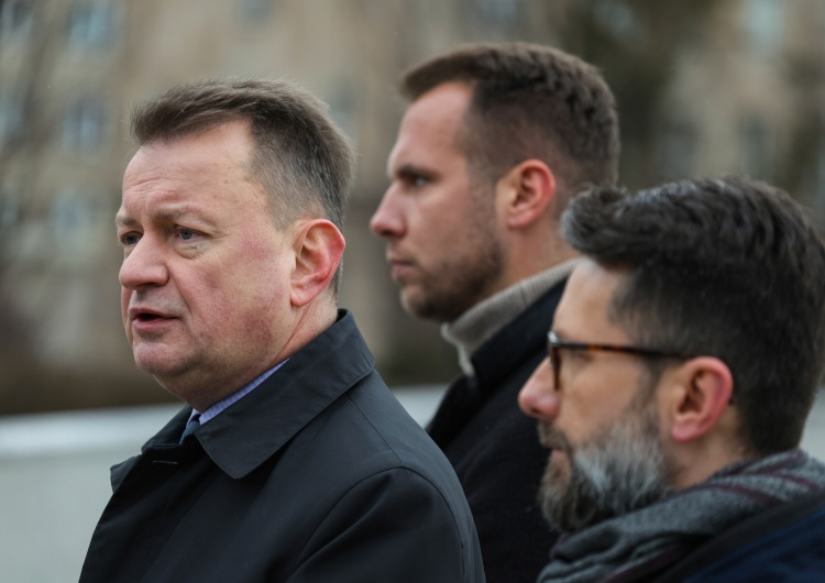 Mariusz Błaszczak, Jan Kanthak, Radosław Fogiel PiS domaga się, by premier w Sejmie przedstawił informację ws. paktu migracyjnego