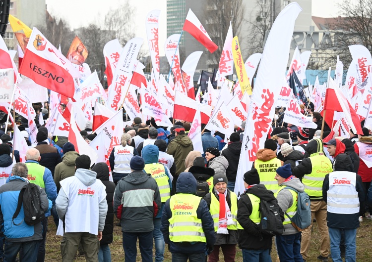 Protest przeciwko Zielonemu Ładowi, Gdańsk, 7 lutego 2025 Po proteście Solidarności. 