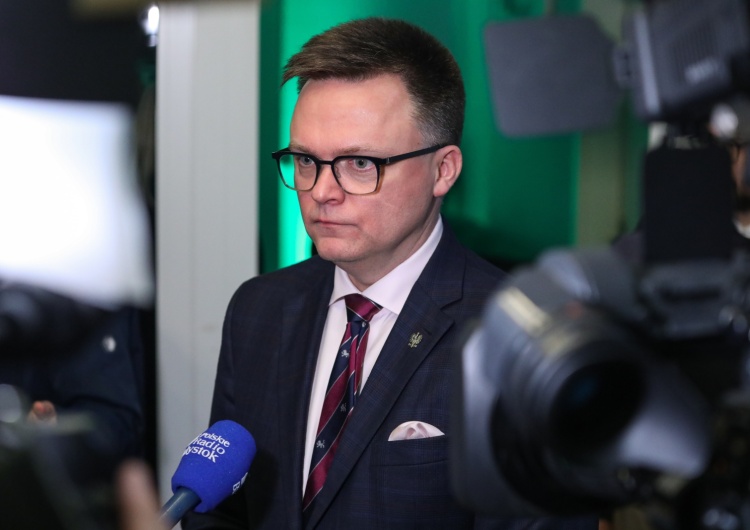 Szymon Hołownia Hołownia w rocznicę uchwalenia poprawek do konstytucji PRL o wieczystym sojuszu z ZSRR proponuje ustawę o wieczystym członkostwie w UE