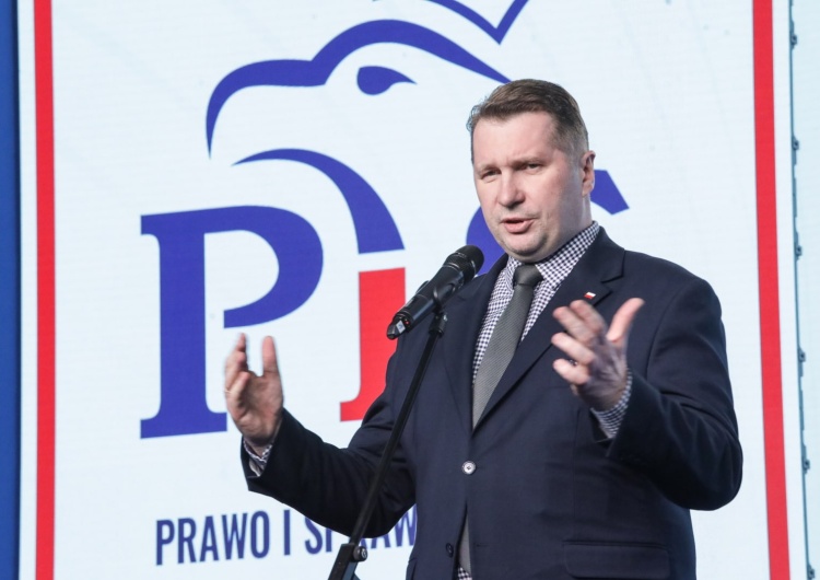 Poseł Przemysław Czarnek Przemysław Czarnek o rozmowie Trumpa i Putina: Rozpoczął rokowania pokojowe