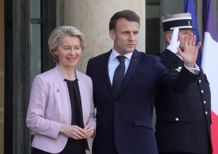 Szefowa KE Ursula von der Leyen i prezydent Francji Emmanuel Macron Przewodnicząca KE w Paryżu: Bezpieczeństwo Europy jest na zakręcie