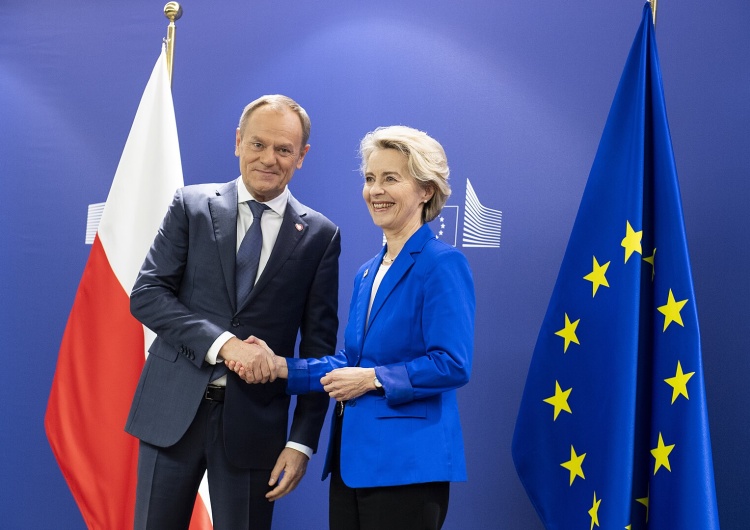 Premier Donald Tusk, przewodnicząca KE Ursula von der Leyen Zbigniew Kuźmiuk: Von der Leyen o odliczaniu wydatków na obronność. Polski to nie dotyczy?