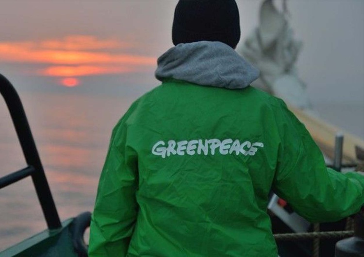 Greenpeace Widmo bankructwa krąży nad Greenpeace. Wpłynął pozew