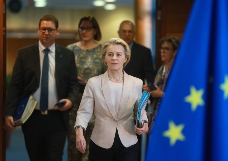 Przewodnicząca Komisji Europejskiej Ursula von der Leyen Komisja Europejska przyspiesza ws. migracji