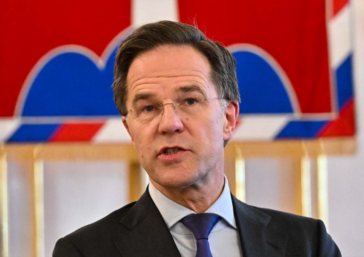 Mark Rutte Sekretarz NATO: Zełenski musi odbudować relacje z Trumpem