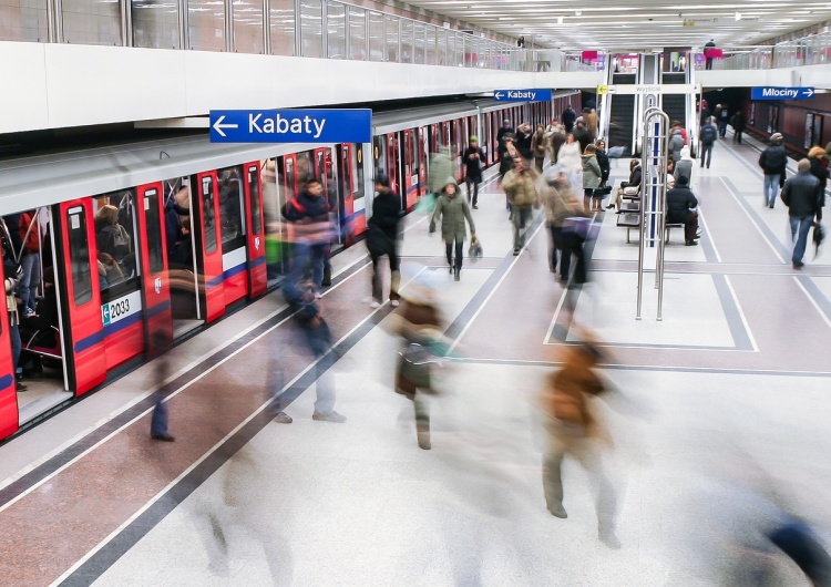 Metro w Warszawie, zdjęcie podglądowe Wypadek w metrze. Komunikat dla mieszkańców Warszawy