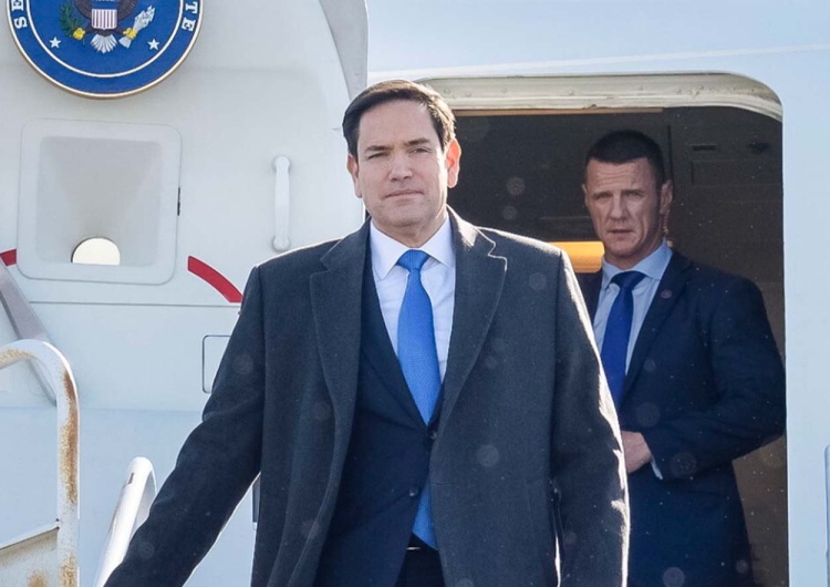 Marco Rubio Rubio rozmawiał z Ławrowem. 