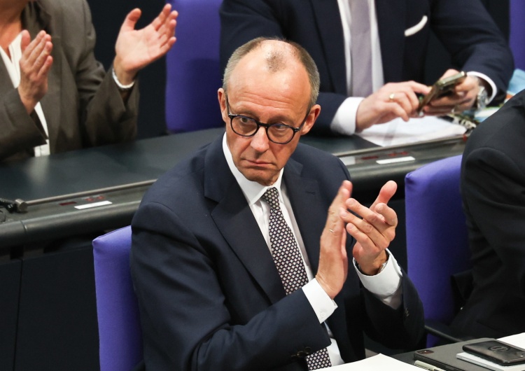 Friedrich Merz Niemcy: Bundestag zmienił ustawę zasadniczą. Budżet na wojsko bez ograniczeń