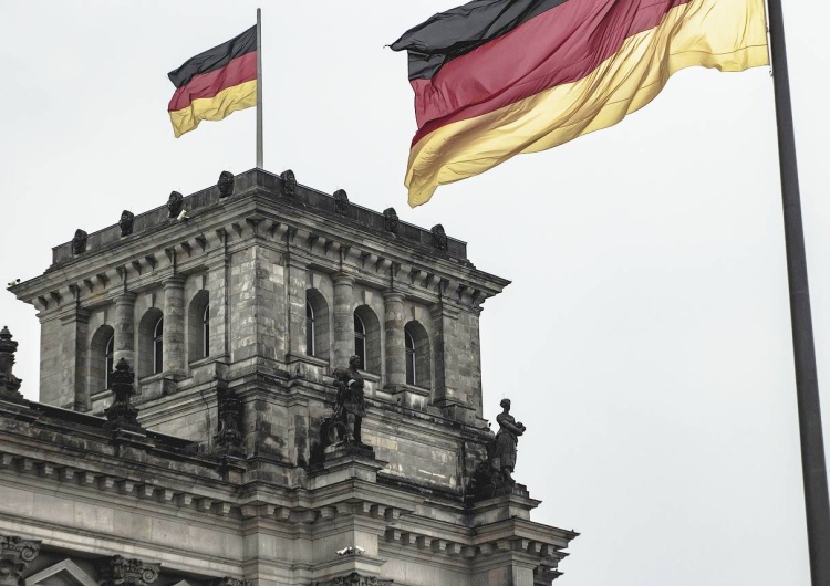 Bundestag, Niemcy, zdjęcie poglądowe 