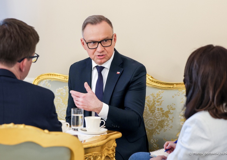 Prezydent Andrzej Duda Prezydent Andrzej Duda podjął decyzję o żałobie narodowej. Jest data