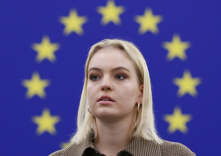 Daria Nawalna Córka Nawalnego: Nie potrzebujemy Europy kanclerzy i ministrów, którzy marzą o pracy w putinowskich firmach