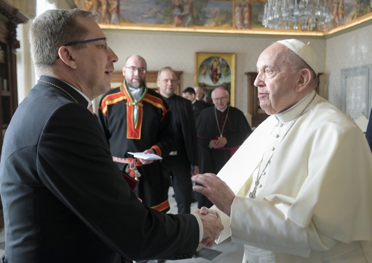 Papież i ekumeniczna delegacja z Finlandii Papież na Tydzień Modlitw o Jedność Chrześcijan: Módlmy się razem i patrzmy na Jezusa