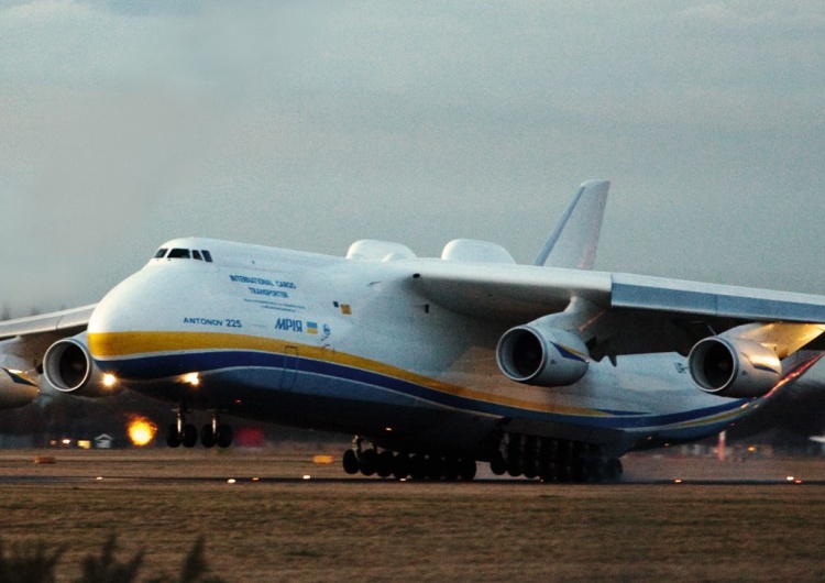 An-225 Mrija Rosjanie zniszczyli An-225 Mrija, największy samolot na świecie