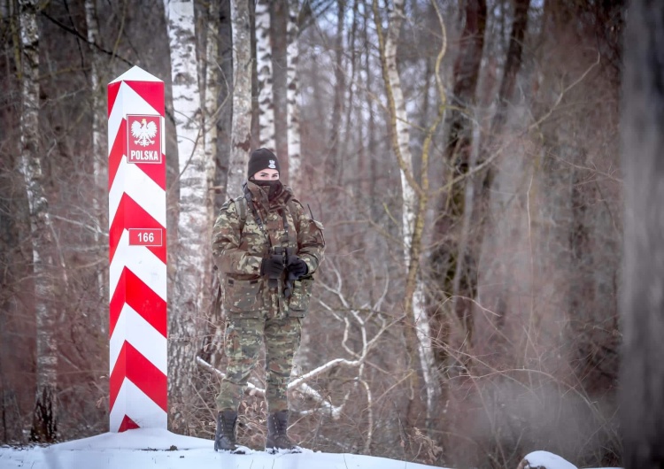 polska Straż Graniczna Nieoficjalnie. Rosyjscy żołnierze mają na polskiej granicy z Ukrainą prosić o azyl