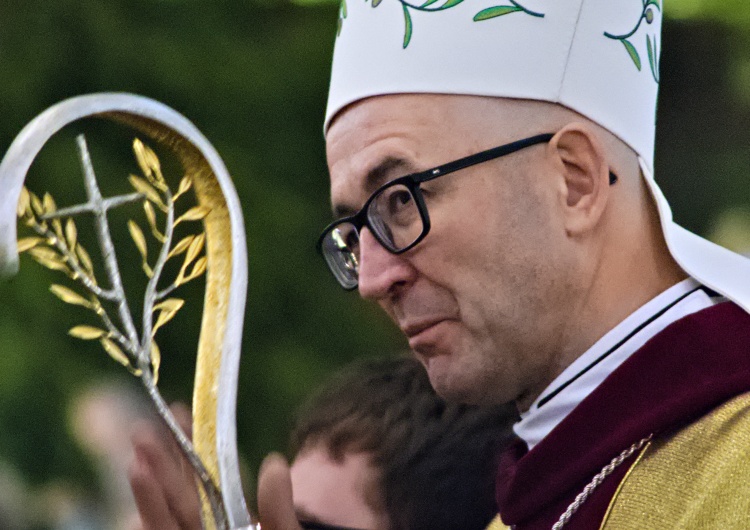 abp Adrian Galbas [wywiad] Abp Galbas o Kościele: Nie wiem, czy jakaś inna instytucja ma śmiałość, by zaproponować szczerą dyskusję o samej sobie