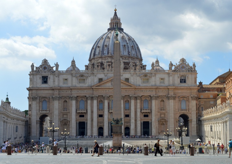 Bazylika św. Piotra Konstytucja apostolska o kurii rzymskiej „Praedicate Evangelium”, czyli co zmienia się w Kościele