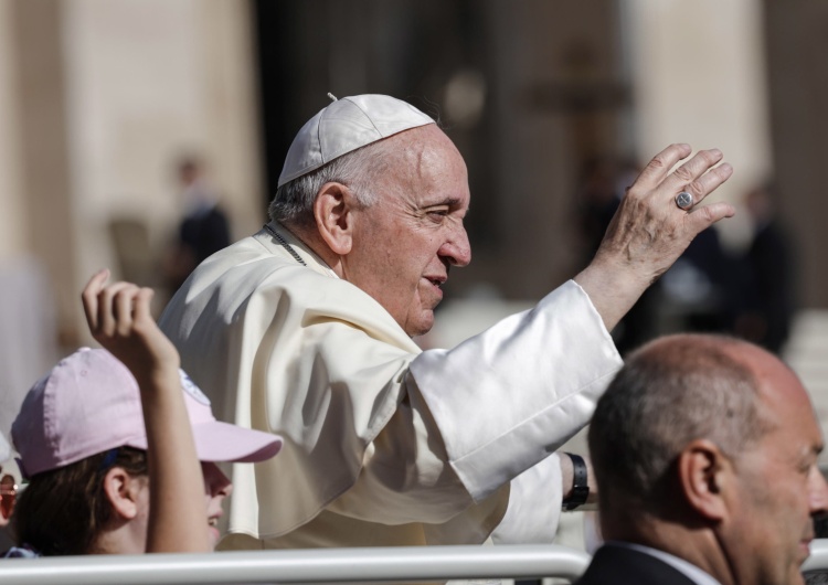 Papież Franciszek Franciszek do niemieckich katolików: uczcie się przyjmować od innych 