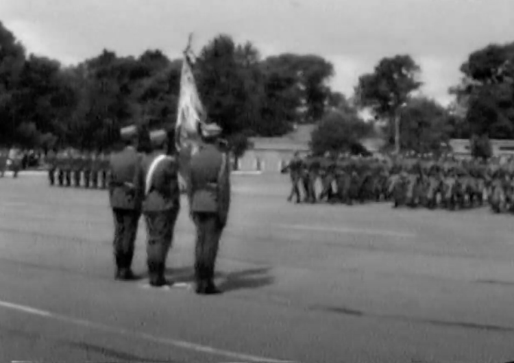 wojskowi klerycy w Bartoszycach Jasna Góra: Kapłani przymusowo wcielani do wojska dziękowali za ocalenie wiary