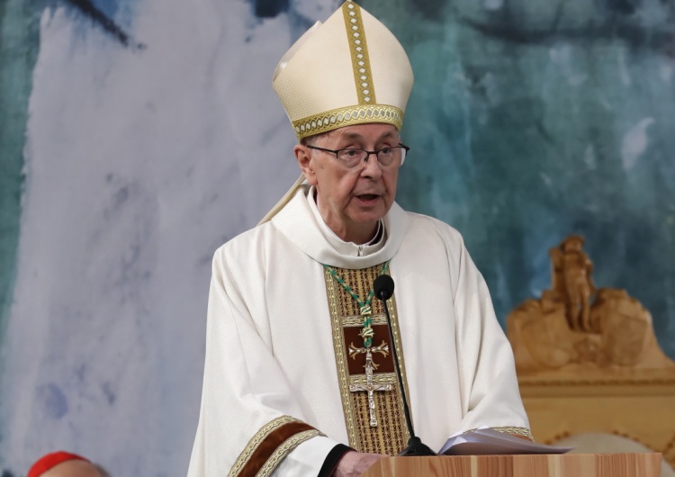 abp Stanisław Gądecki Abp Gądecki pod Wielką Krokwią: marzymy o Kościele, który jest wspólnotą