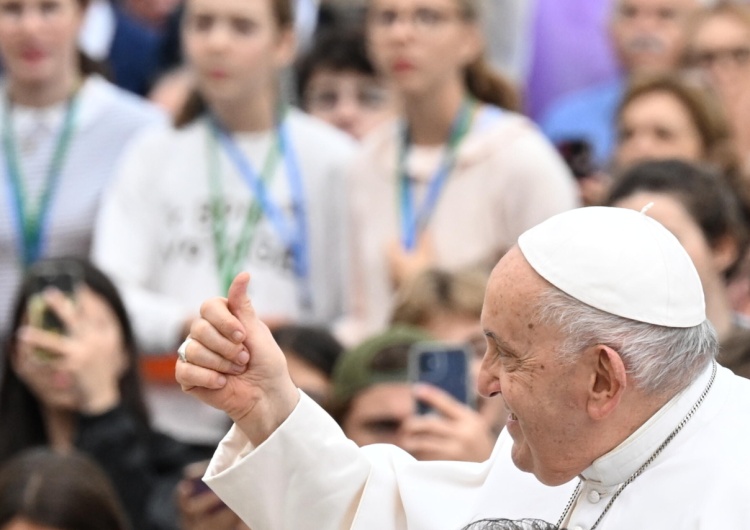 Papież Franciszek Usprawiedliwienie nieobecności na uczelni podpisał mu... papież Franciszek