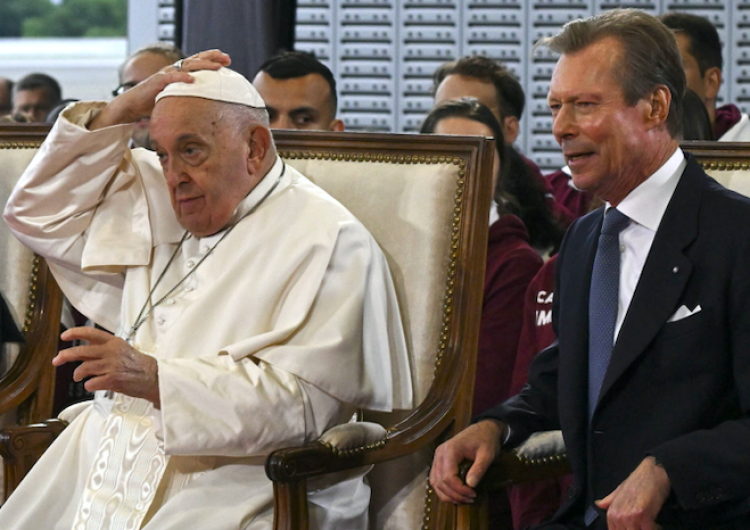 Od lewej: papież Franciszek, Henri, Wielki Książę Luksemburga Franciszek spotkał się z Wielkim Księciem Luksemburga