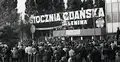 Stocznia Gdańska1980. Tłum przed bramą Nr 2