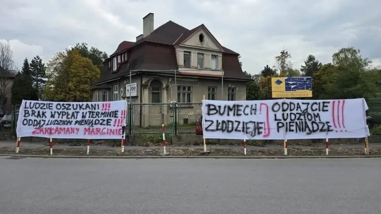 Przed kopalnią Silesia, Czechowice-Dziedzice