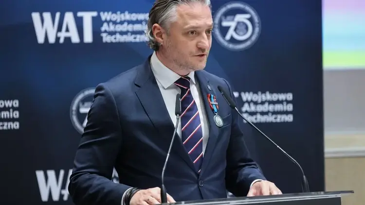 Bartosz Grodecki przemawia